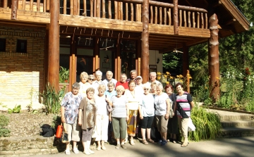Lengyel-Annafürdőre kirándultak a nyugdíjasok