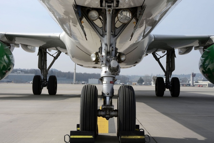 Újabb sztrájkot hirdetett a Lufthansa légiutas-kísérőinek szakszervezete