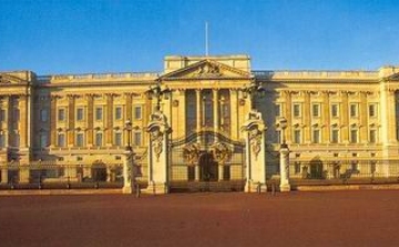 Elmegyógyintézetben vizsgálják a Buckingham-palota betörőjét
