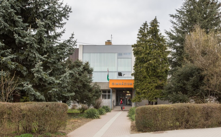 Láz esetén nem engedik be a diákot érettségizni