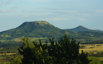 Csobáncra kirándulhatnak a természetjárók