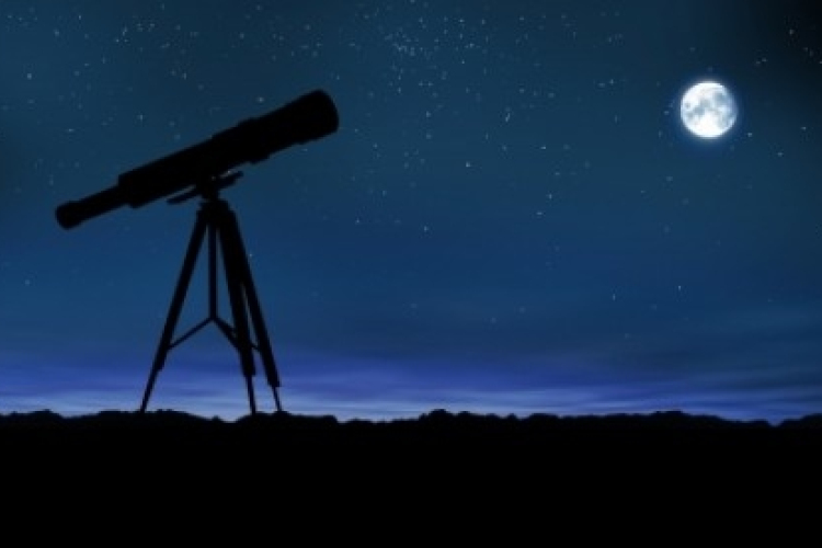 Csillagászati bemutató lesz Tamásiban