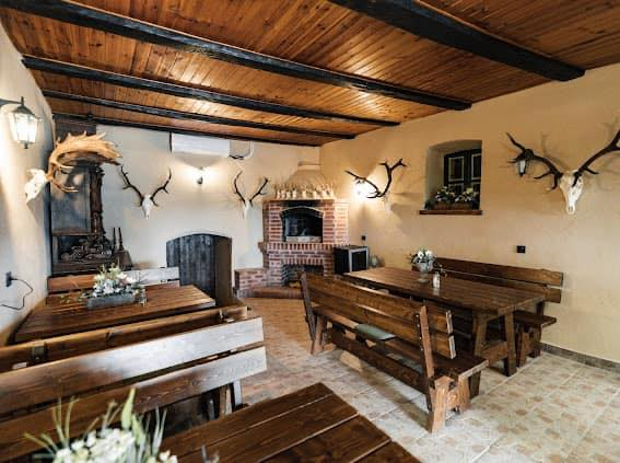 Vadász-tali Étterem