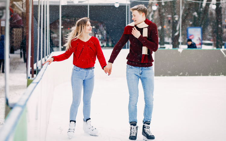 Jégvarázs Tamásiban: új korcsolyapálya nyílik a város szívében