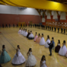 Szalagavató tánc a Vályi Péter Szakképző Iskolában