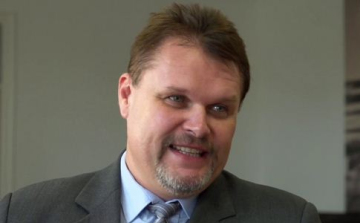 Porga Ferenc maradt Tamási polgármestere