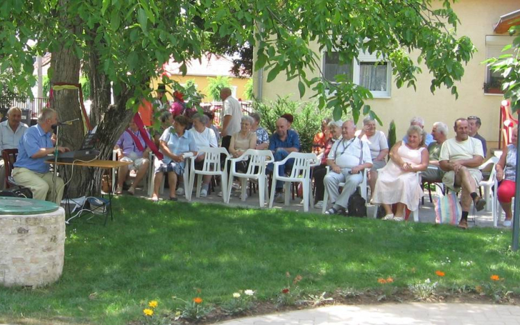 Többen igényelnek meleg ételt a központtól 