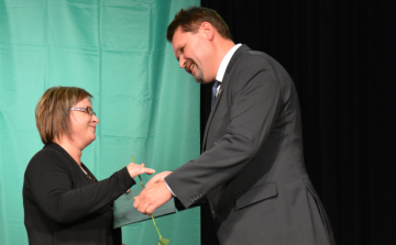 Tamási Város Érdemes Pedagógusa lett Erdős Orsolya