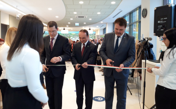 Felavatták az új épületet