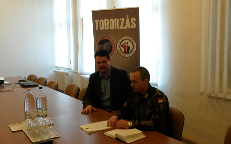 Holnap érkeznek a toborzók