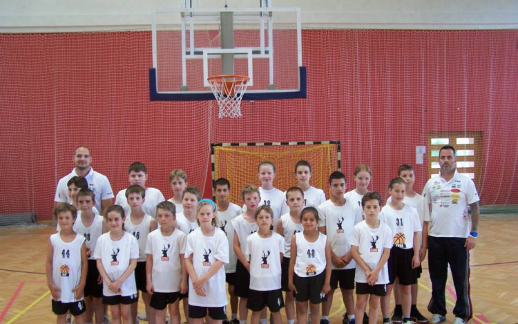 Dombóvári Kosársuli Torna Tamásiban