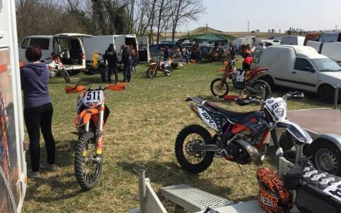 Enduro-Cross OB-n vettek részt a tamási motorosok