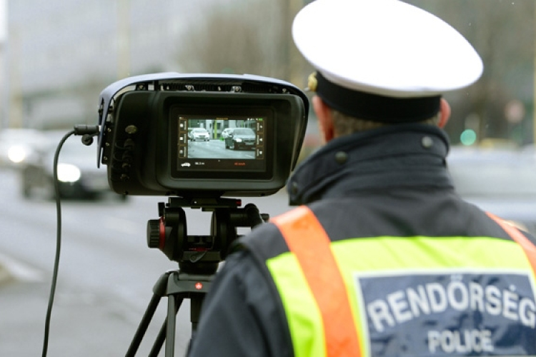 Elindult a Speedmarathon, holnap reggel 6-ig mérik a sebességet