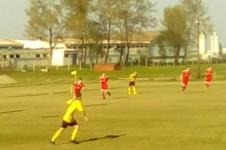 Itthon tartottak egy pontot a focisták