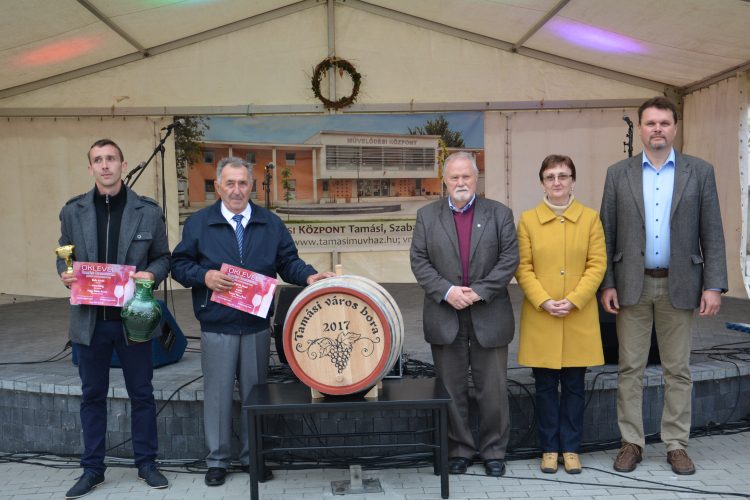 Szíjártó Józsefé lett a város bora az idén