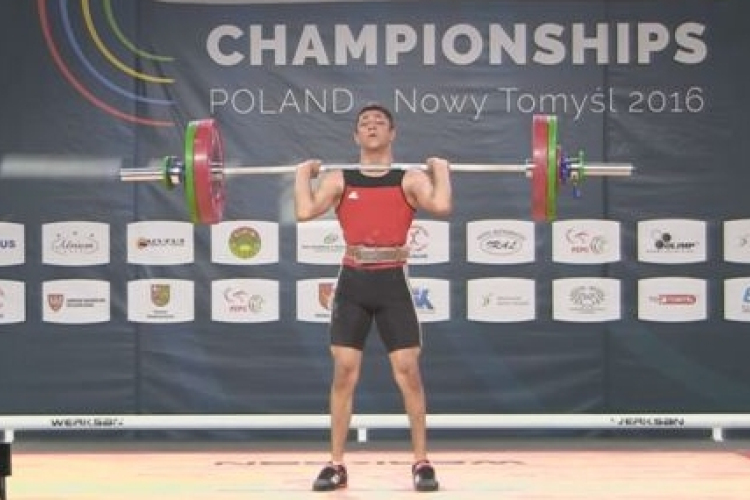 Thaiföldön képviseli hazánkat a tamási sportoló