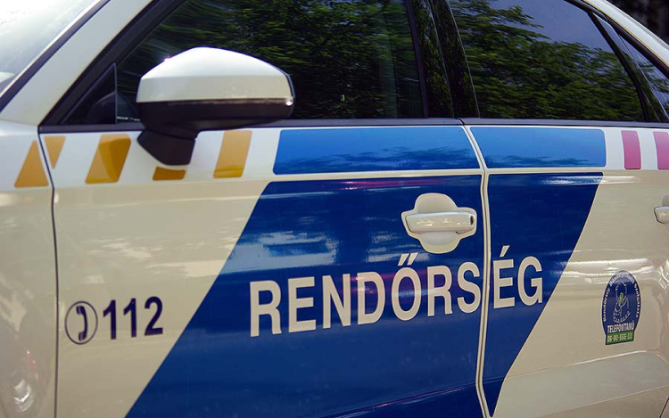 Súlyosan megsérült a motoros a balesetben 