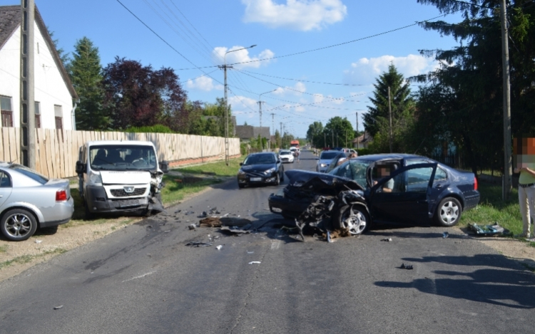 Súlyos baleset történt Iregszemcsén