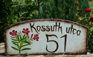Kötelező a házszámtábla