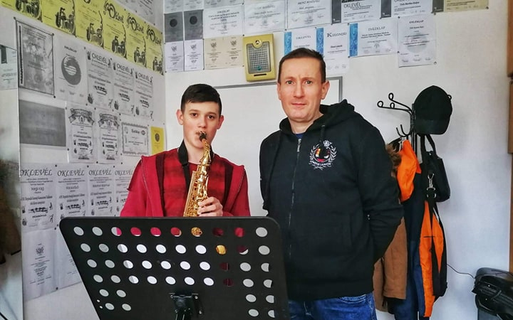 Ismét döntőben a tamási szaxofonos