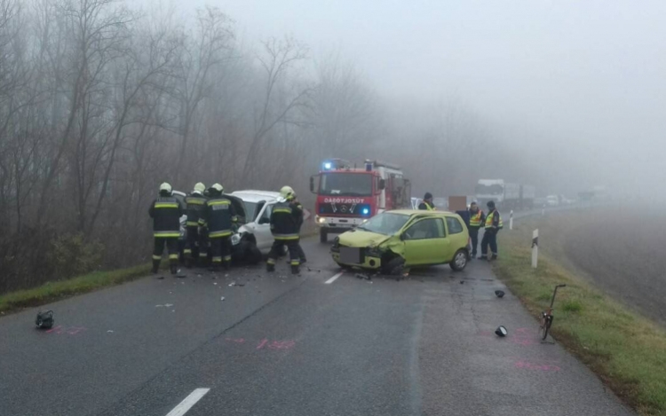 Baleset történt Hőgyész és Kéty között