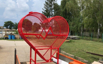 Átadják a kupakszívet holnap Tamásiban 