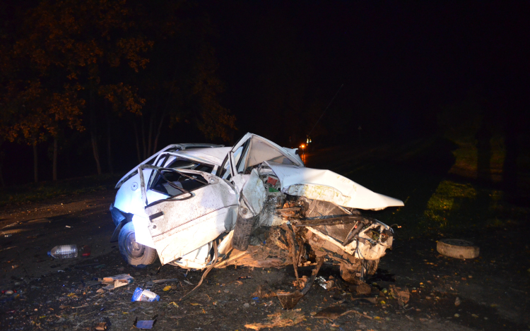 Életét vesztette a sofőr