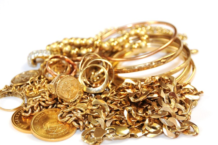 Ékszertolvajt keresnek a rendőrök