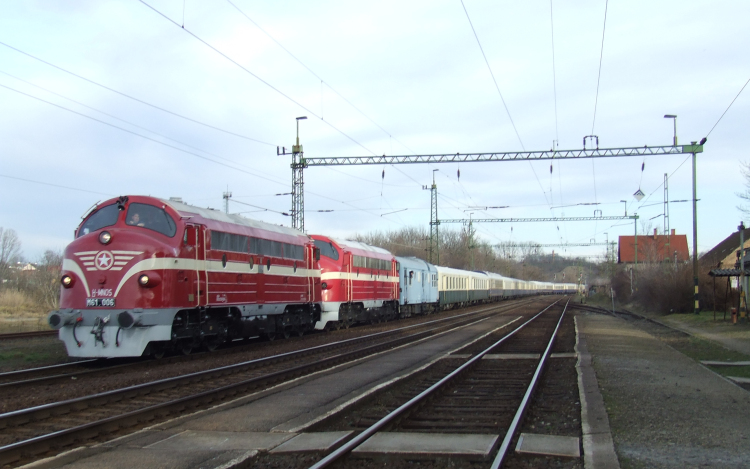 Új menetrend érvényes a vasúti közlekedésben is