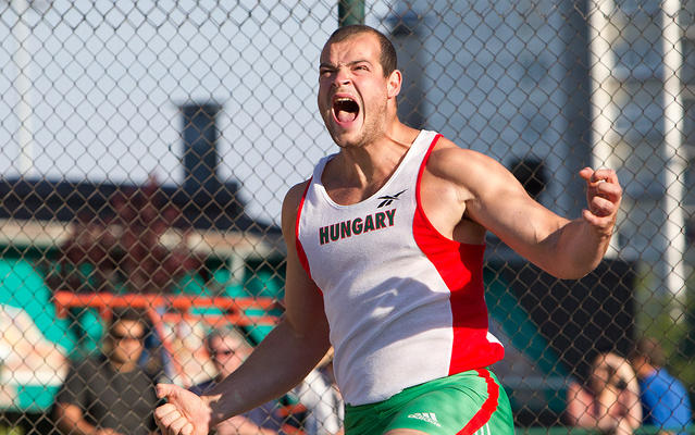 Versenyre való felkészüléshez kér segítséget Savanyú Péter