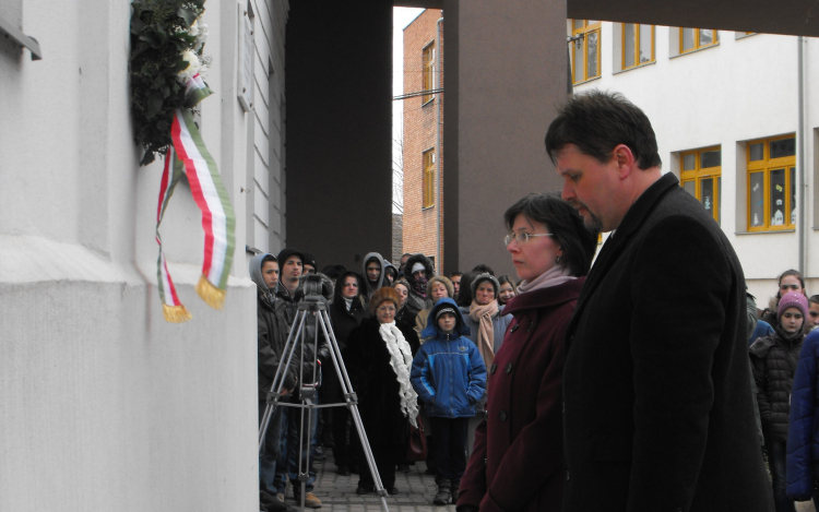 A kommunizmus áldozataira emlékeztek
