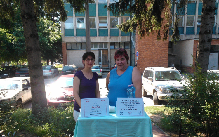 Egy pohár víz a hőség ellen