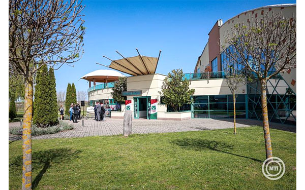 Helyreállítják a tamási termálfürdőt