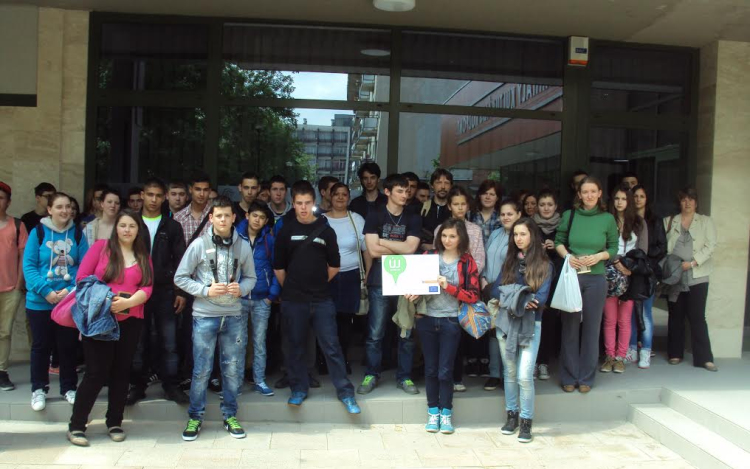 Tetthely: baleset- és bűnmegelőzési előadás