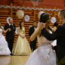 Szalagavató tánc a Vályi Péter Szakképző Iskolában