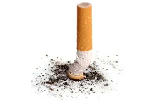 Csoportos garázdaság egy cigaretta miatt