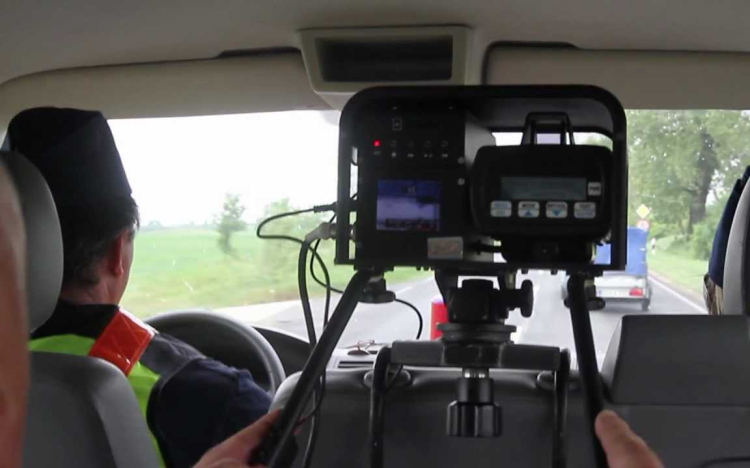 Mai sebességmérések