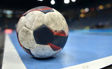 A szezon eltörlése vagy a rájátszás lehet megoldás 