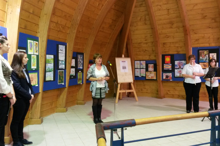 Megnyílt az AMI diákjainak kiállítása