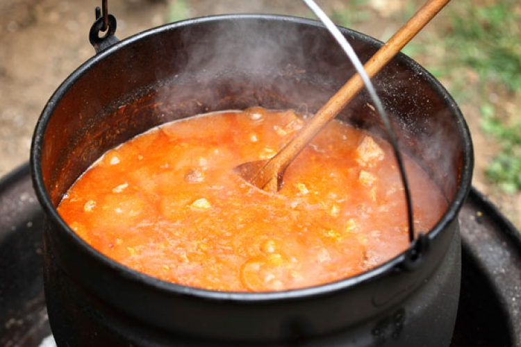 Júliusban már megrendezhetik a főzőversenyt