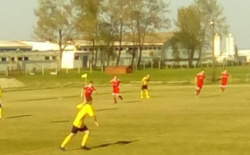 Itthon tartottak egy pontot a focisták