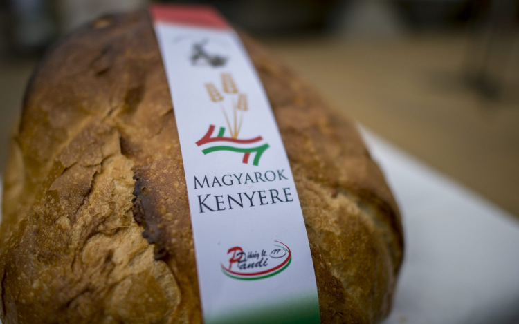 Az idén is elkészül Magyarország Kenyere 