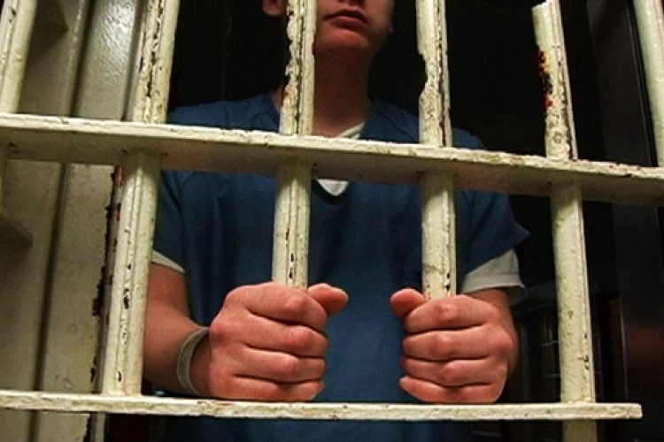 Eltiltották, mégis vezetett