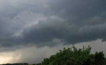 Sok munkát adott a tűzoltóknak a vasárnapi felhőszakadás