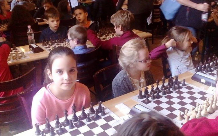 Tamási sakkozók a diákolimpián