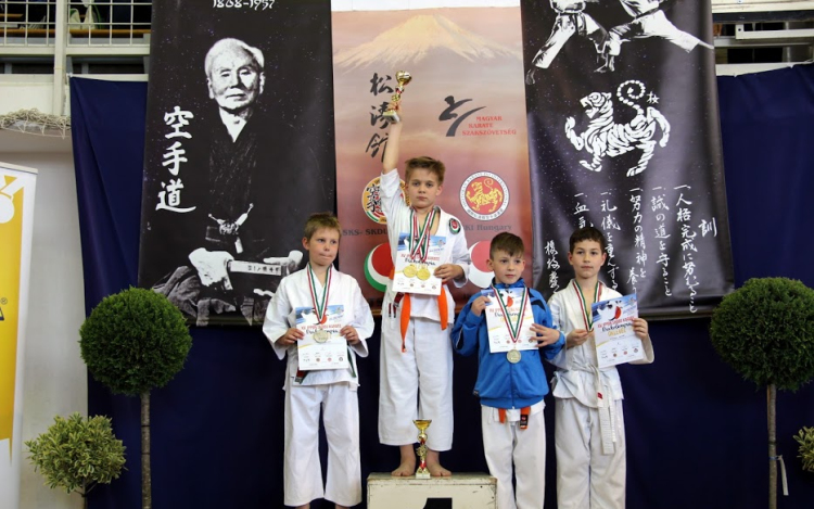 Gulyás Félix újra a dobogó legmagasabb fokán