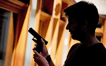 Riasztópisztollyal lőtt