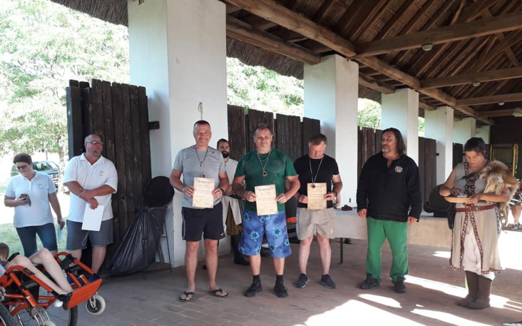 Szántódpusztán rendeztek a közelmúltban terepíjászversenyt