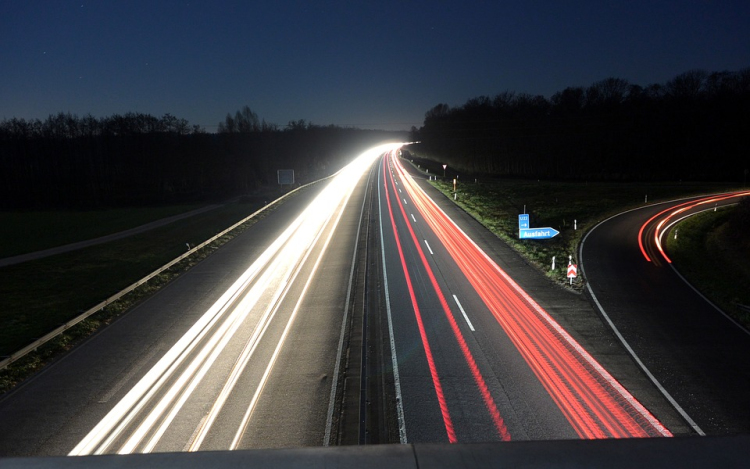 Drágul az autópálya-matrica jövőre