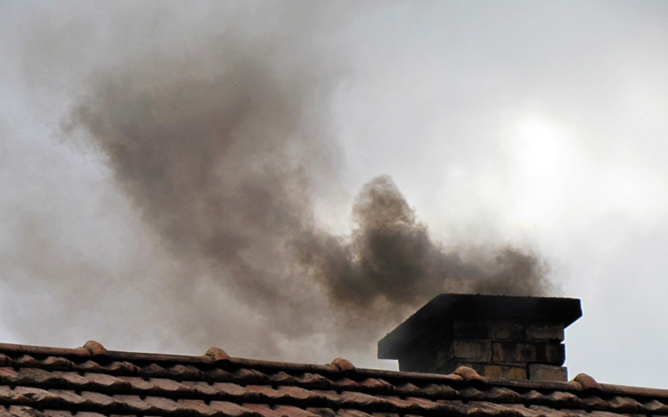 Elárasztotta a füst a házat